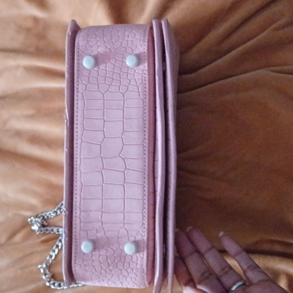 Handbag - Picture 3 of 4